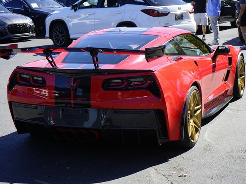 Used 2018 Chevrolet Corvette Grand Sport image 8