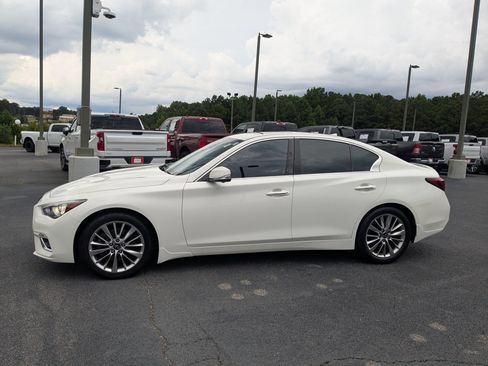 Used 2021 INFINITI Q50 Luxe w/ Cargo Package RWD image 8