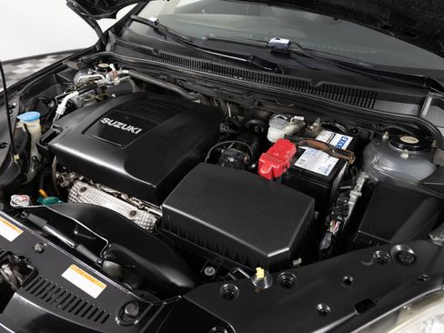 Used 2010 Suzuki Kizashi SLS AWD/4WD image 39