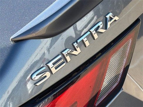 Certified 2020 Nissan Sentra SV image 9