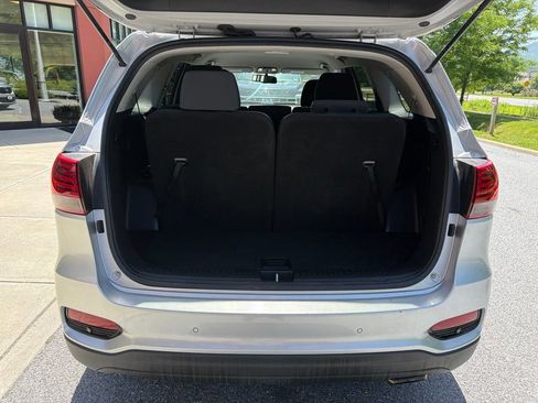 Used 2019 Kia Sorento AWD w/ LX Convenience Package image 23