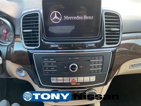 Used 2018 Mercedes-Benz GLE 350 image 15