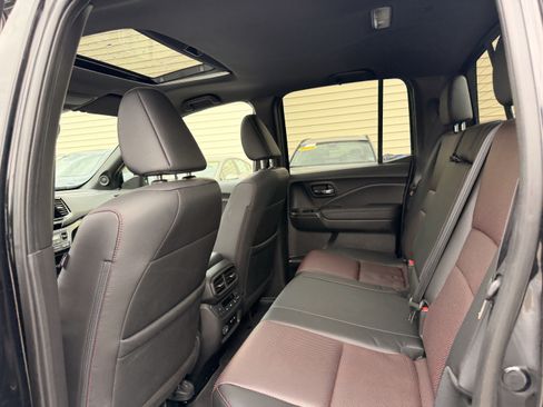 Used 2024 Honda Ridgeline Black Edition image 25