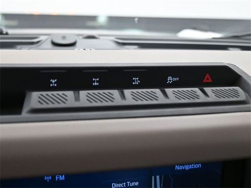 Used 2022 Ford Bronco Wildtrak image 11