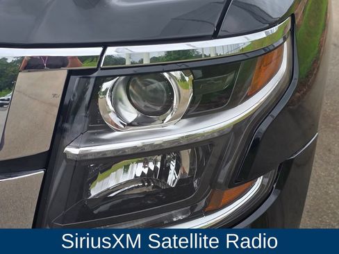 Used 2017 Chevrolet Tahoe LT w/ Luxury Package AWD/4WD image 6