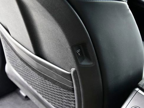 Certified 2025 Kia Sorento EX w/ EX Panoramic Sunroof Package image 19