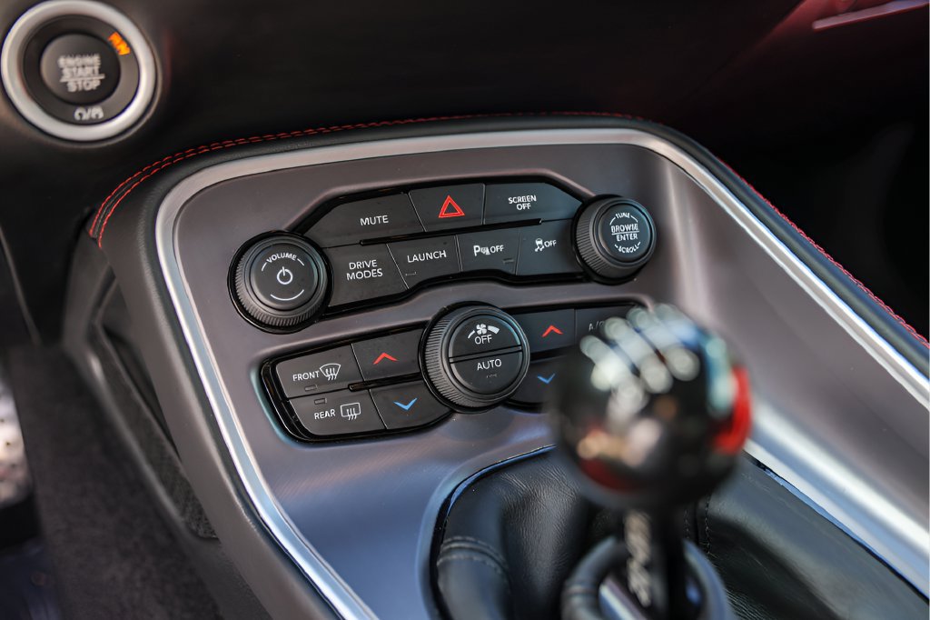Used 2022 Dodge Challenger R/T Scat Pack RWD image 23
