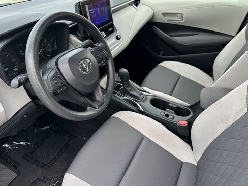 Certified 2023 Toyota Corolla LE image 9