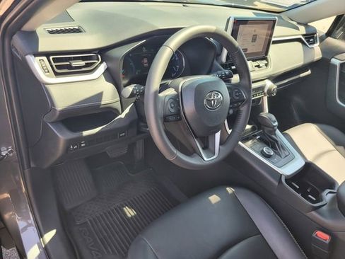 Used 2024 Toyota RAV4 XLE Premium AWD/4WD image 9