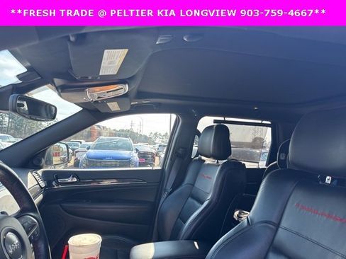 Used 2020 Jeep Grand Cherokee Trailhawk w/ Trailhawk Luxury Group image 12