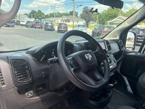 Used 2023 RAM ProMaster 2500 FWD image 10