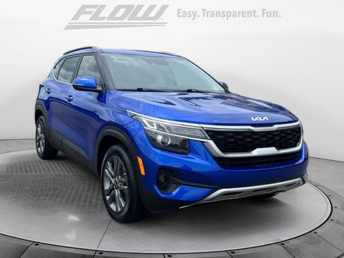 Used 2023 Kia Seltos S FWD image 1