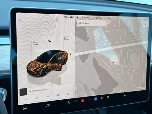 Used 2023 Tesla Model 3 Standard Range RWD image 17