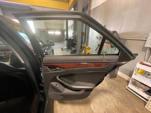 Used 2009 Cadillac CTS 3.6 AWD image 28