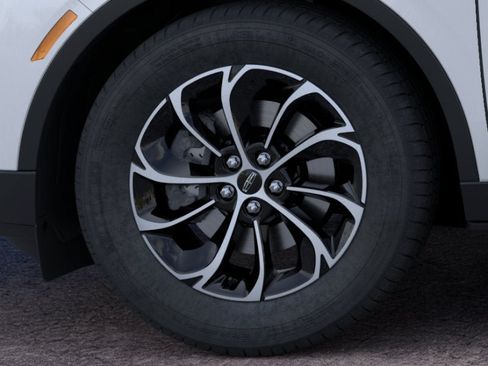 New 2026 Lincoln Nautilus Premier AWD/4WD image 19