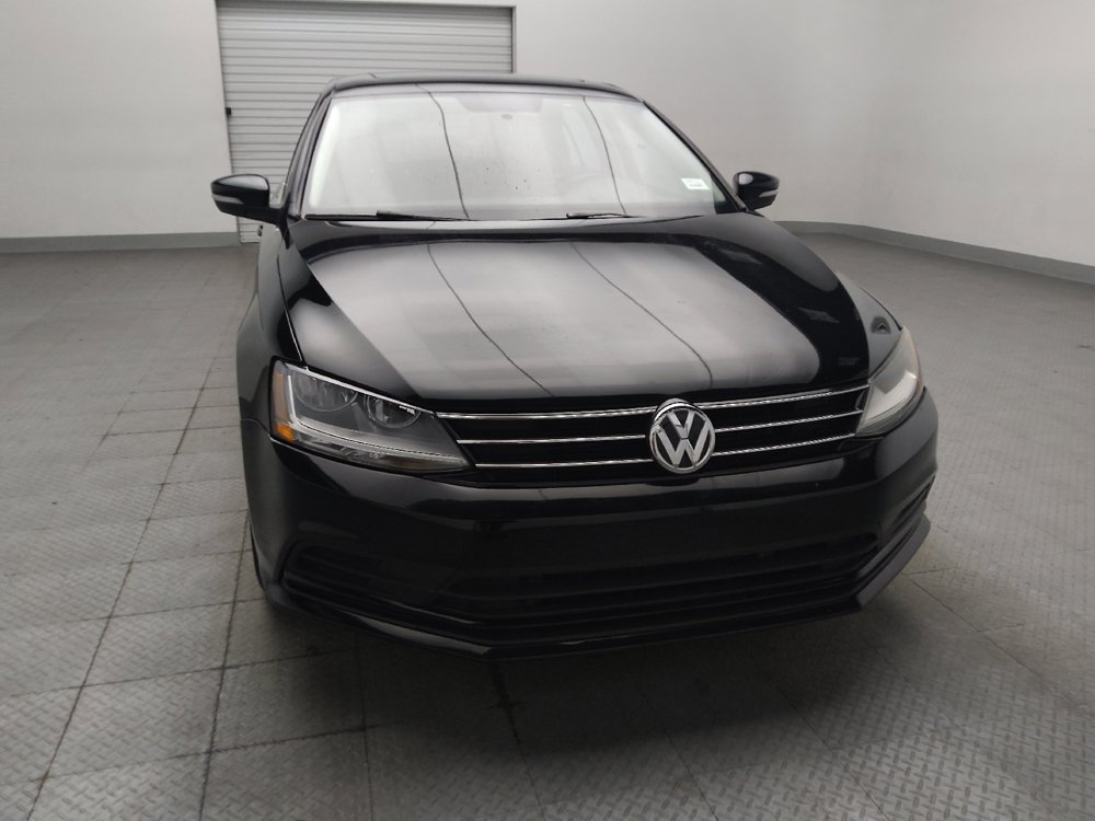 Used 2017 Volkswagen Jetta SE FWD image 14