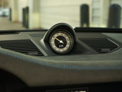 Used 2026 Porsche 911 GT3 image 33