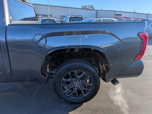 Used 2023 Toyota Tundra Platinum image 4