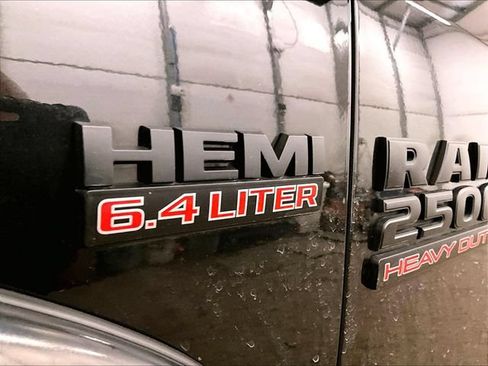 Used 2017 RAM 2500 Big Horn w/ Black Appearance Group AWD/4WD image 14
