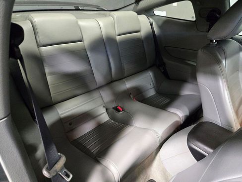 Used 2006 Ford Mustang GT image 16