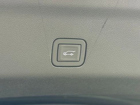 New 2025 Cadillac Escalade ESV Luxury image 48