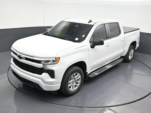 Used 2023 Chevrolet Silverado 1500 RST RWD image 16