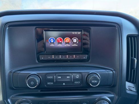 Used 2015 GMC Sierra 2500 4x4 Crew Cab w/ Sierra Convenience Package image 16