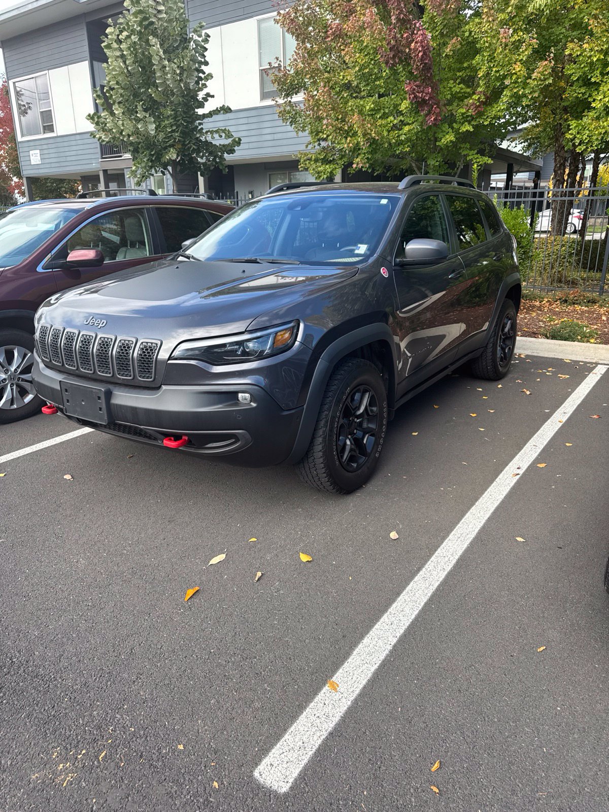 Used 2021 Jeep Cherokee Trailhawk AWD/4WD image 1