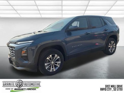 Used 2026 Chevrolet Equinox LT AWD/4WD image 1