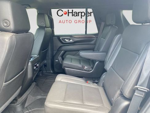 Certified 2022 Chevrolet Tahoe Z71 w/ Luxury Package AWD/4WD image 15