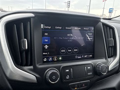 Certified 2024 GMC Terrain SLT image 13