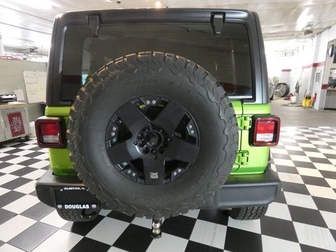 Used 2019 Jeep Wrangler Unlimited Sport AWD/4WD image 5