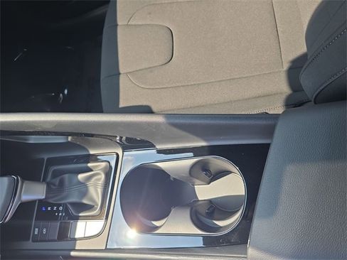 New 2025 Hyundai Elantra SEL image 21