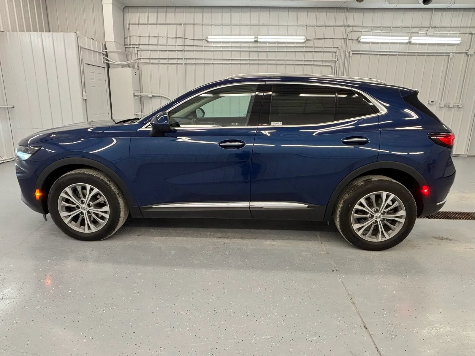 Used 2023 Buick Envision Preferred FWD image 8