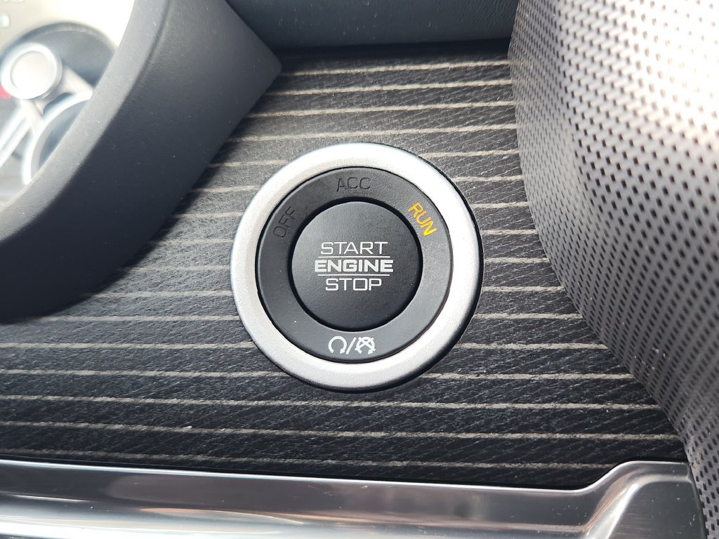 Used 2022 RAM 1500 Limited AWD/4WD image 12