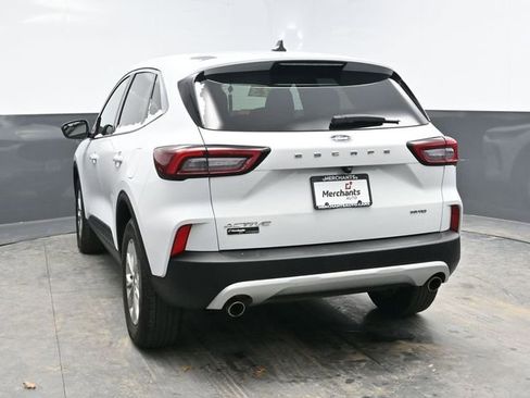 Used 2023 Ford Escape Active image 5