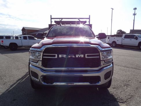 Used 2021 RAM 5500 Tradesman w/ Chrome Appearance Group RWD image 12