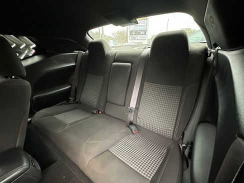 Used 2021 Dodge Challenger SXT w/ Blacktop Package image 29