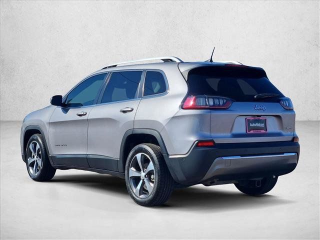 Used 2019 Jeep Cherokee Limited w/ Technology Group FWD image 8