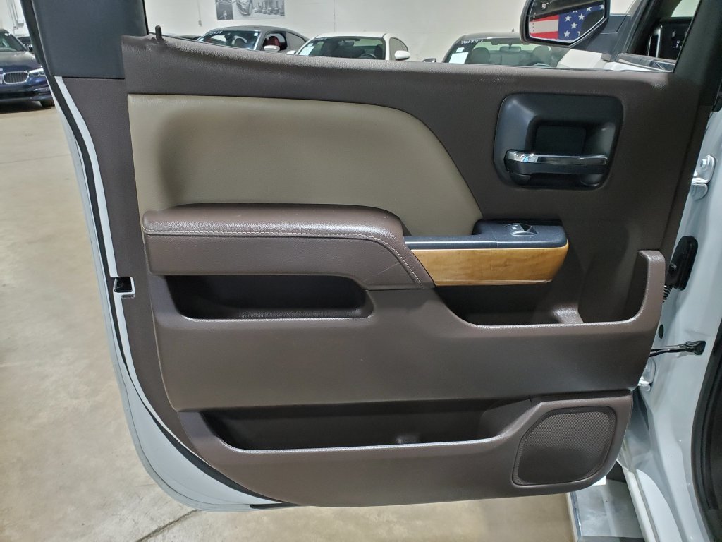 Used 2018 Chevrolet Silverado 1500 LTZ w/ Texas Edition RWD image 29