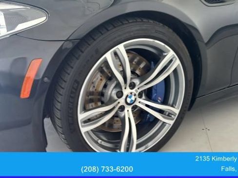Used 2016 BMW M5 RWD image 11