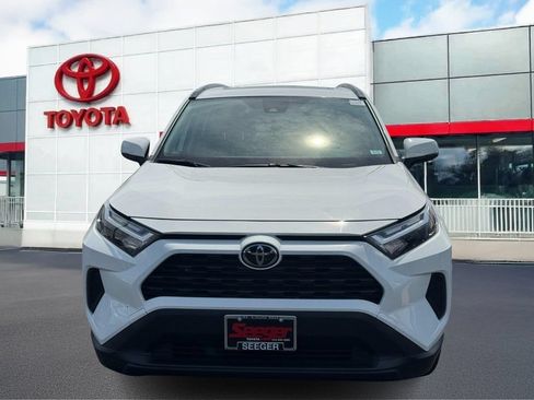 Certified 2025 Toyota RAV4 XLE w/ Convenience Package AWD/4WD image 13
