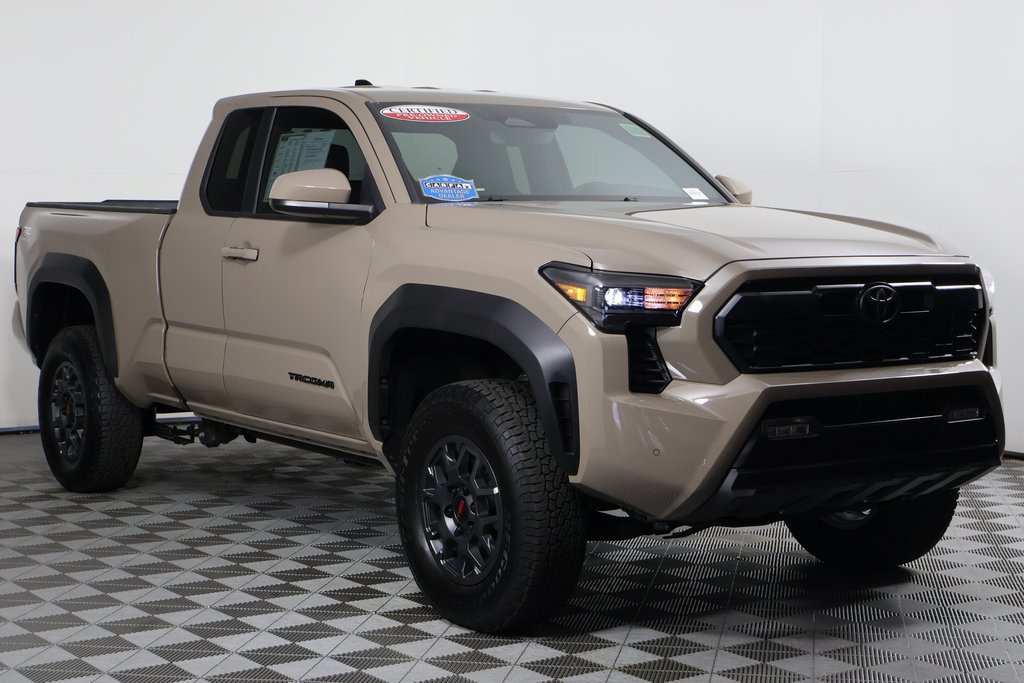 Used 2026 Toyota Tacoma SR5 w/ SR5 Upgrade Package RWD image 3