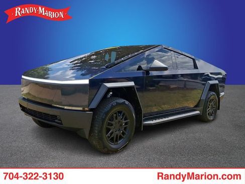 Used 2025 Tesla Cybertruck AWD Crew Cab image 1