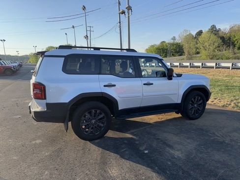 Used 2026 Toyota Land Cruiser w/ Premium Package image 5