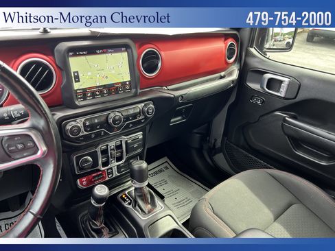 Used 2021 Jeep Gladiator Rubicon AWD/4WD image 15