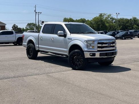 Used 2016 Ford F150 Lariat w/ Equipment Group 501A Mid AWD/4WD image 2