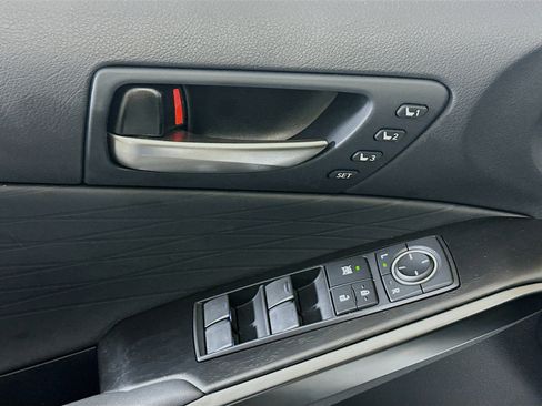 Used 2023 Lexus IS 300 w/ Premium Package image 15