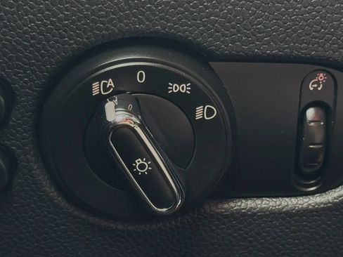 Used 2018 MINI Cooper 4-Door Hardtop FWD image 50