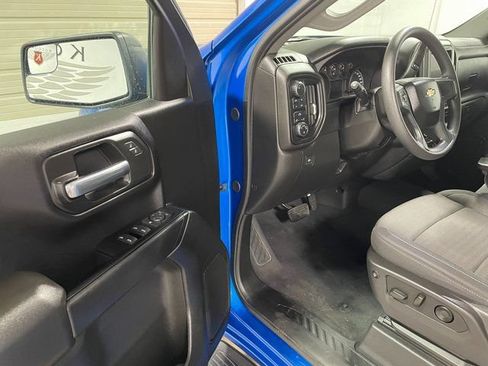 Used 2024 Chevrolet Silverado 1500 Custom AWD/4WD image 10